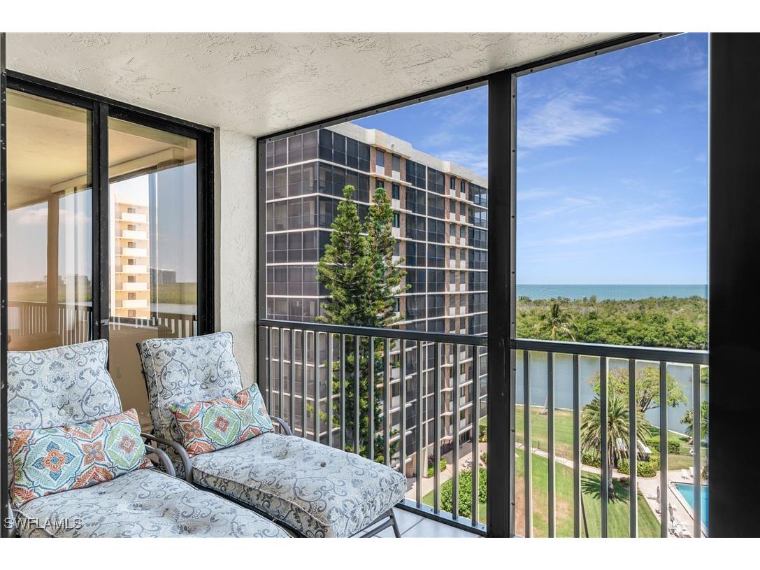 17 Bluebill Avenue #702 Naples FL 34108 225077175 image11