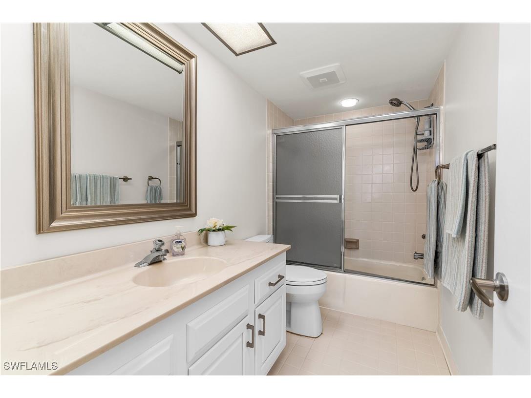 17 Bluebill Avenue #702 Naples FL 34108 225077175 image21