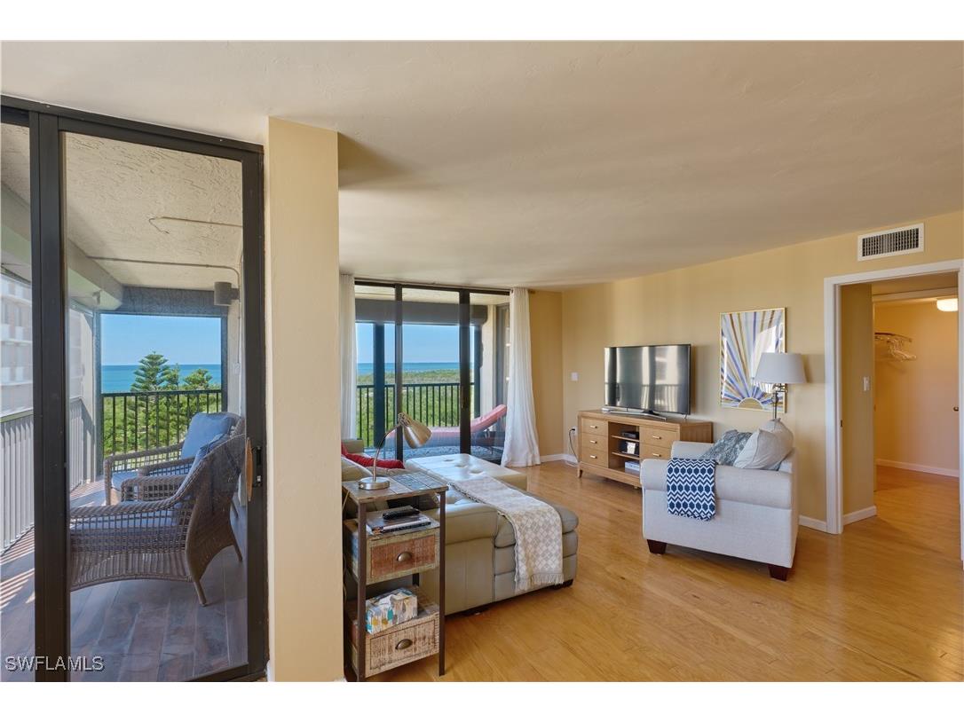 17 Bluebill Avenue #901 Naples FL 34108 225052460 image3