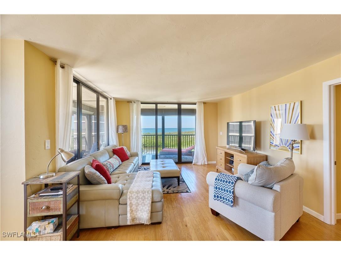 17 Bluebill Avenue #901 Naples FL 34108 225052460 image4
