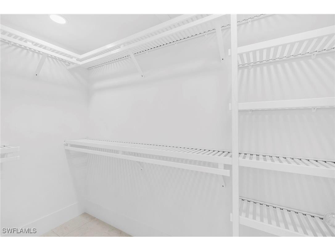 17 Knights Bridge Road Naples FL 34112 225082039 image12