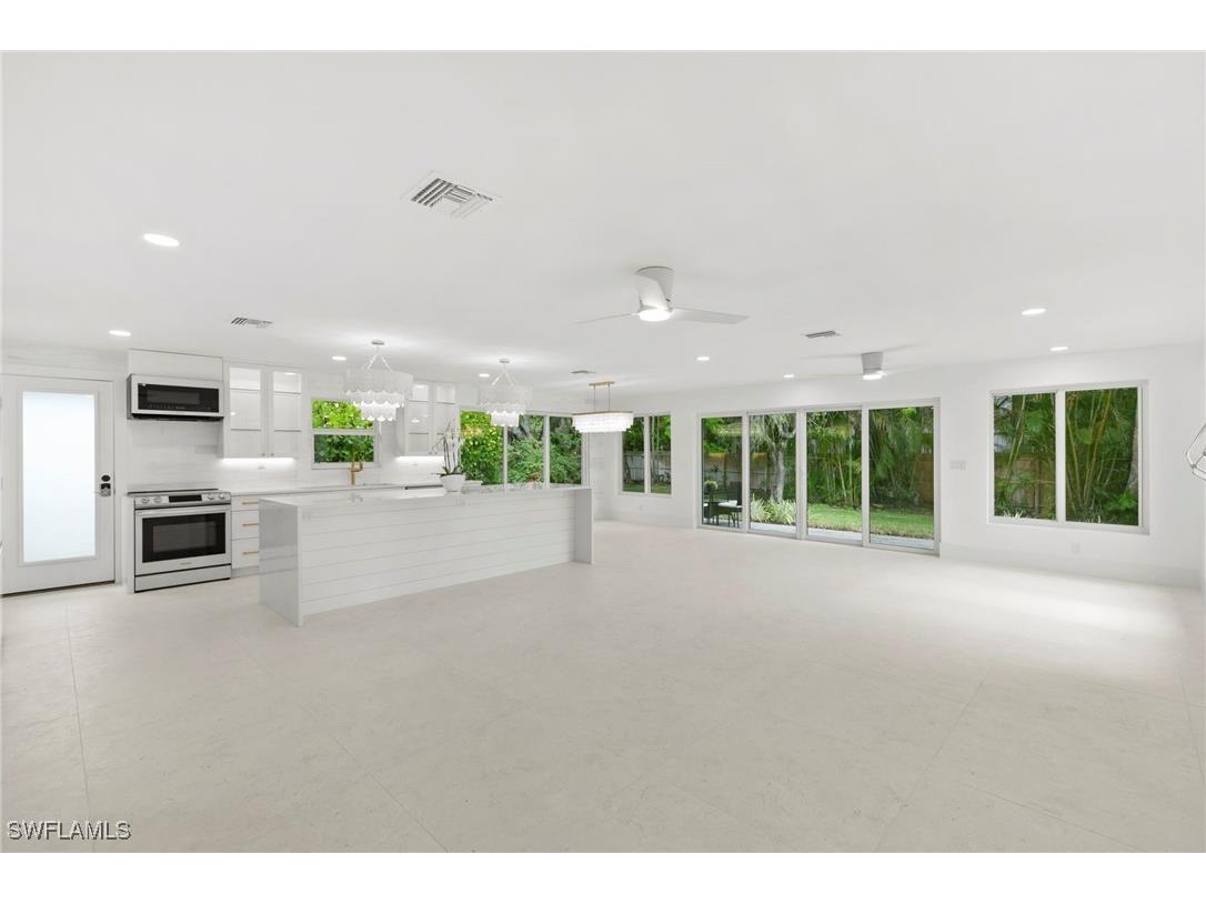 17 Knights Bridge Road Naples FL 34112 225082039 image4