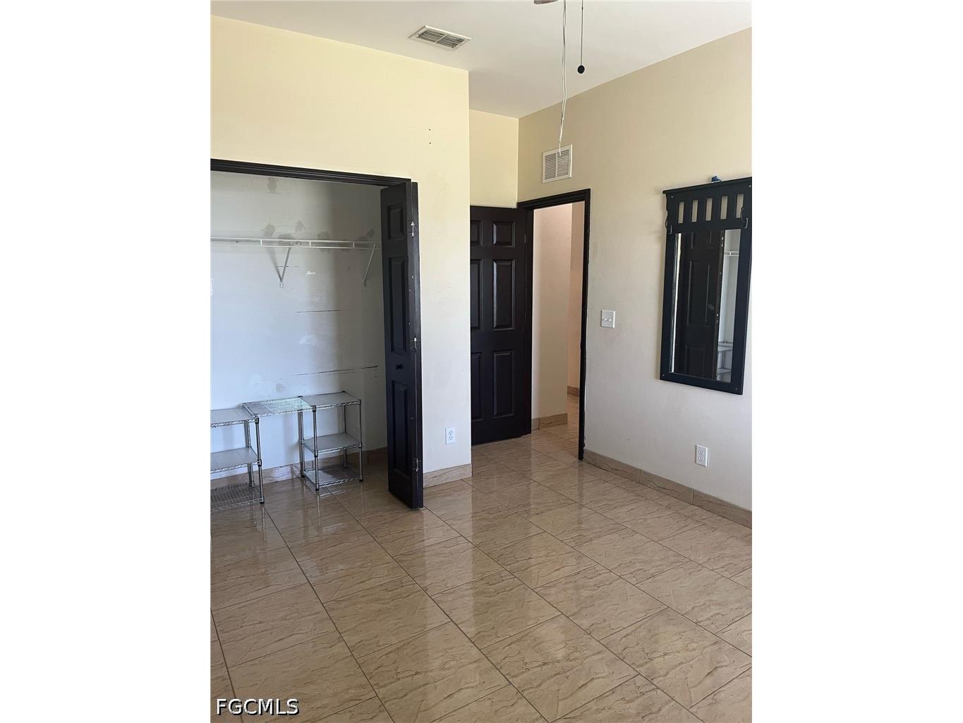 17 NE 11th Lane Cape Coral FL 33909 2026015055 image8