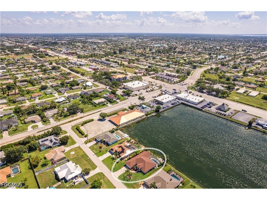 17 SE 15th Avenue Cape Coral FL 33990 2026028681 image2