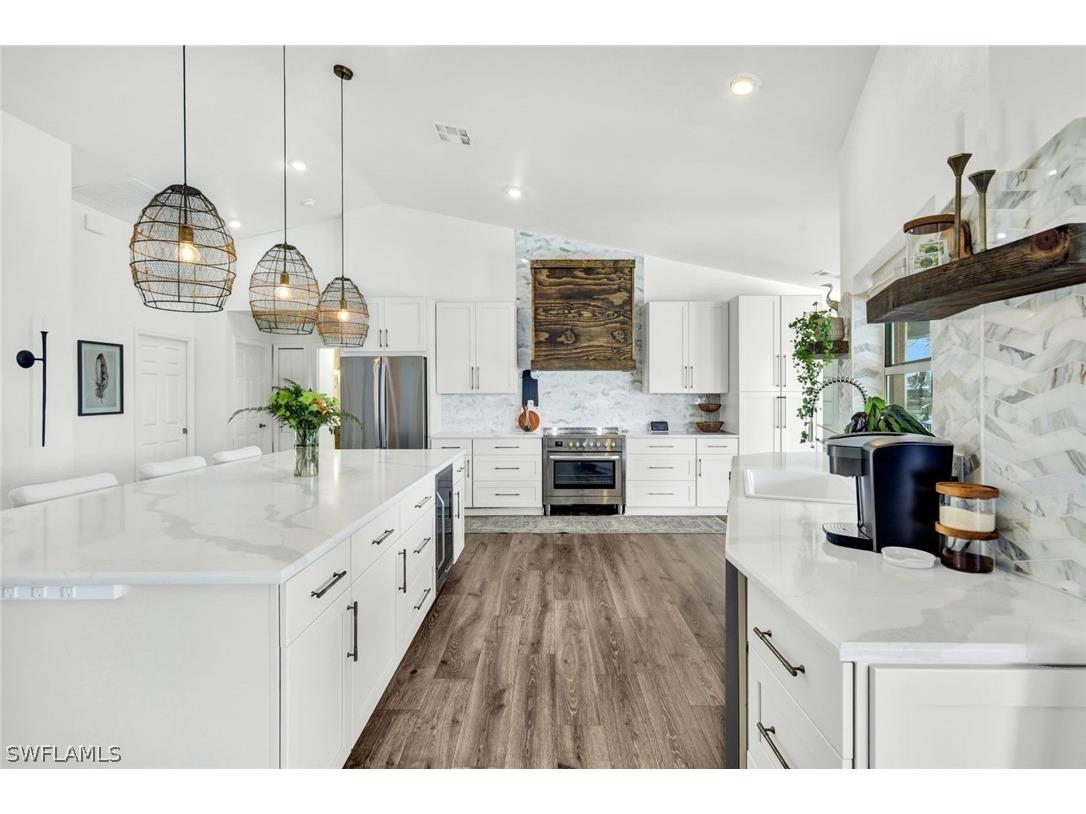 17 SE 15th Avenue Cape Coral FL 33990 226010152 image2