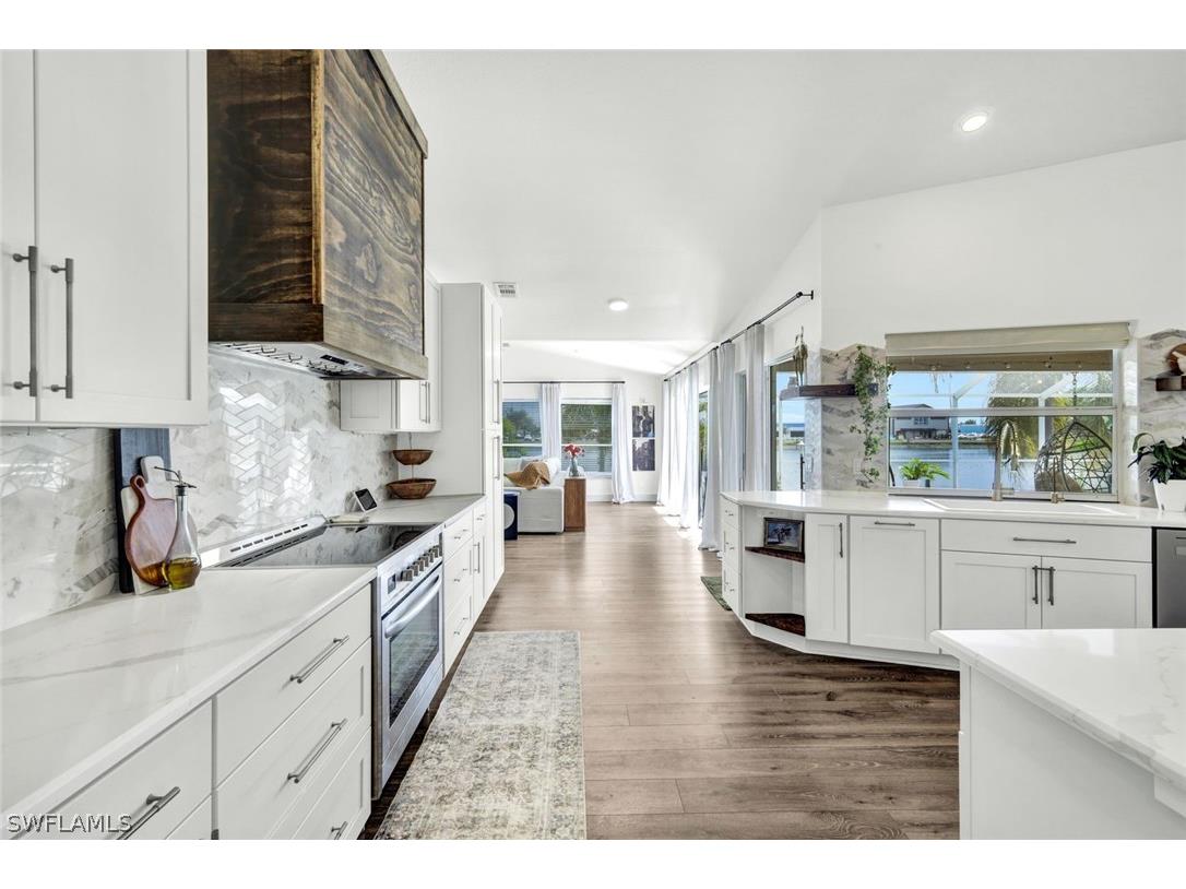 17 SE 15th Avenue Cape Coral FL 33990 226010152 image3