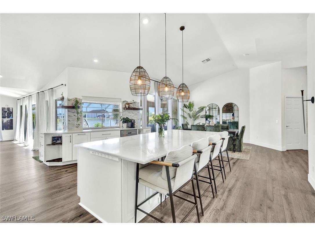 17 SE 15th Avenue Cape Coral FL 33990 226010152 image4