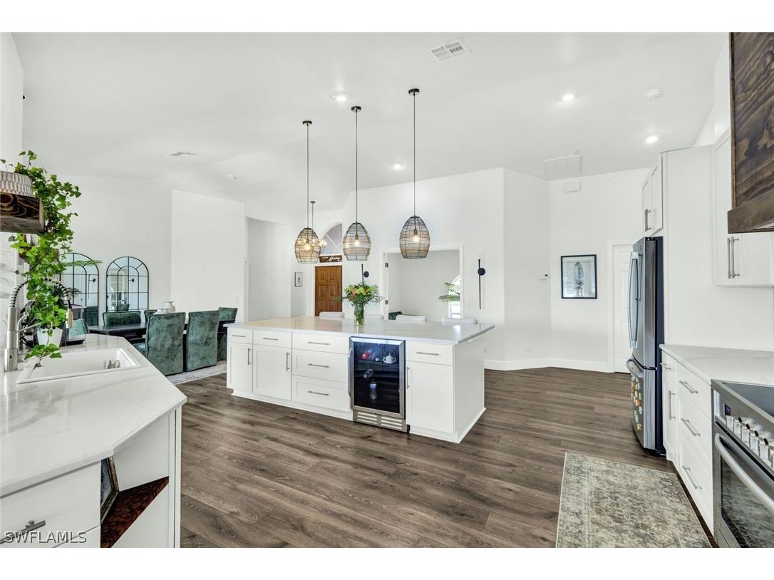 17 SE 15th Avenue Cape Coral FL 33990 226010152 image9