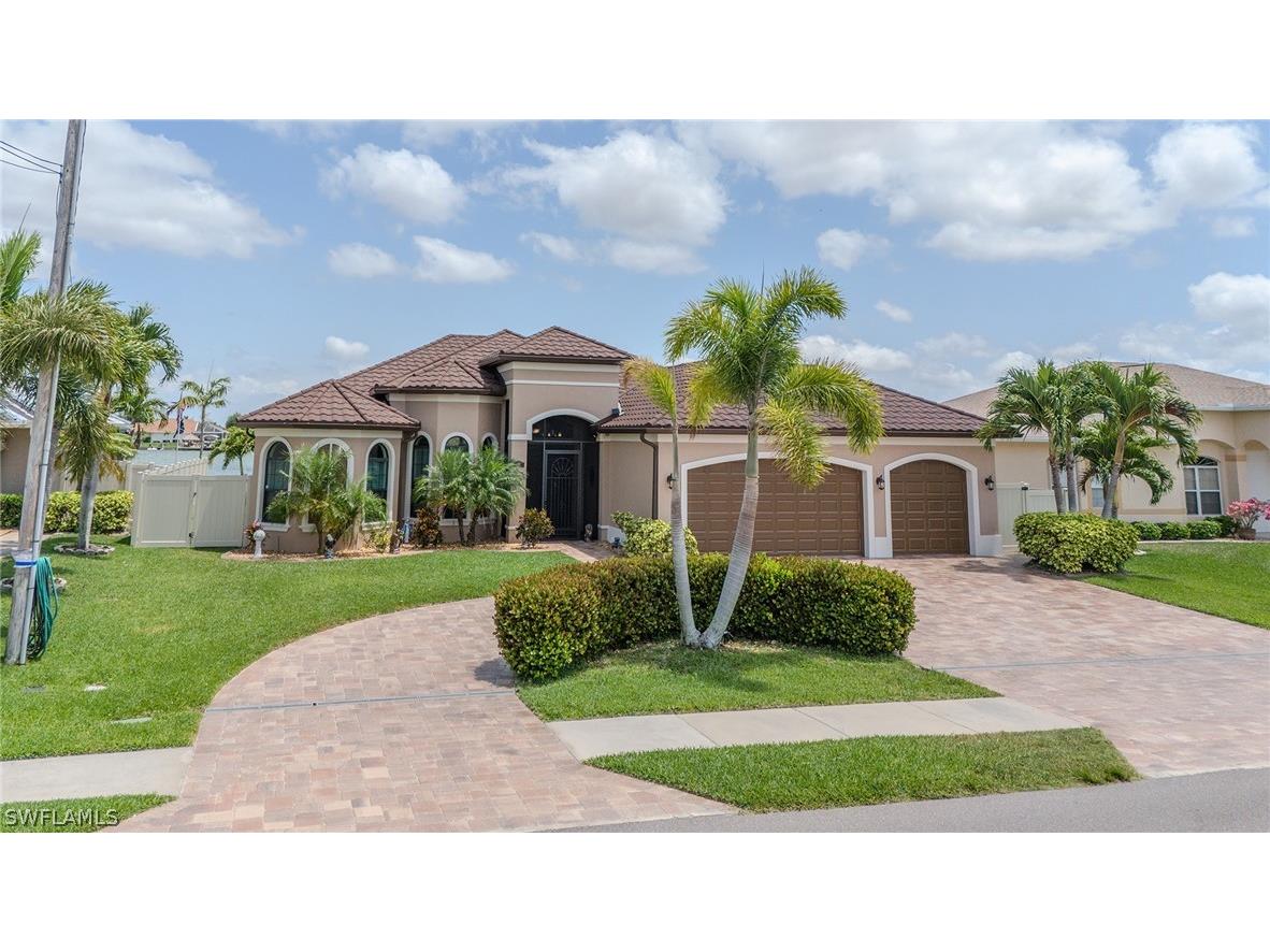 17 SE 8th Place Cape Coral FL 33990 224036735 image1