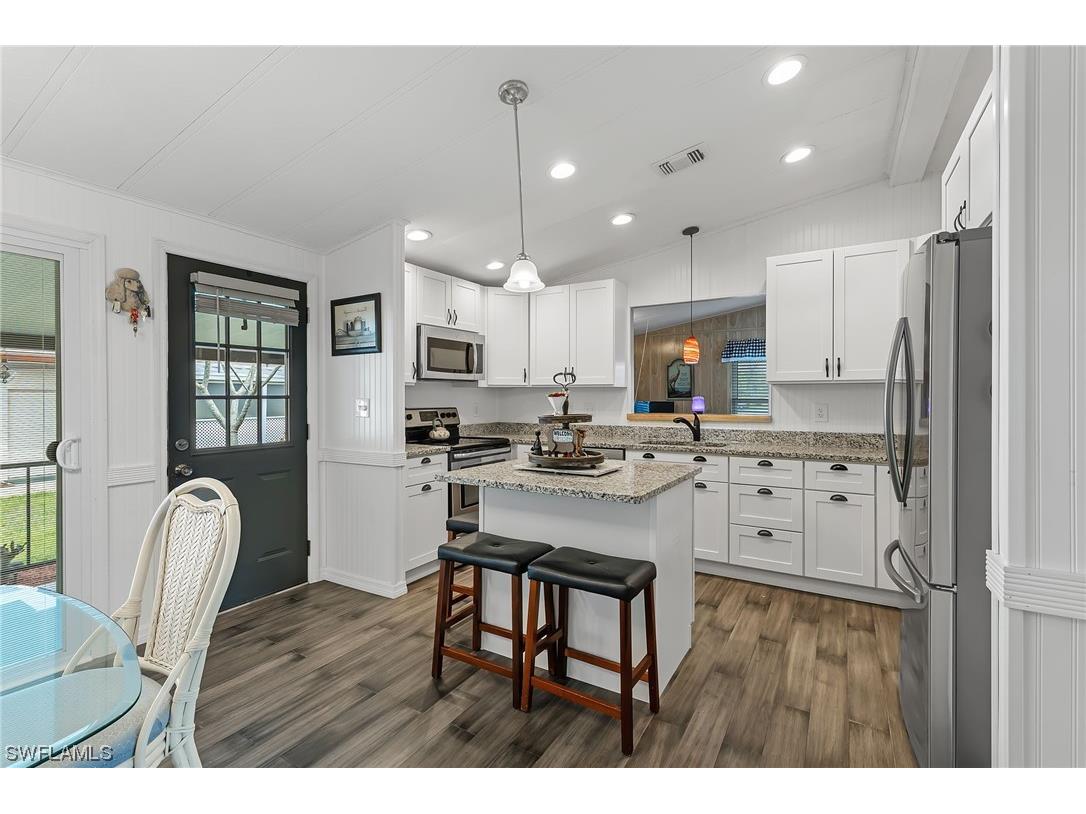 170 Oceans Boulevard #170 Naples FL 34104 223019582 image1