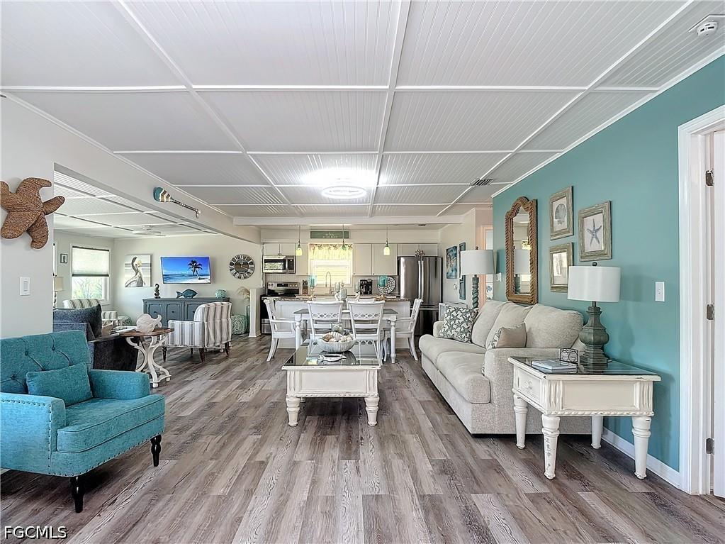 170 Pearl Street Fort Myers Beach FL 33931 2026019007 image3