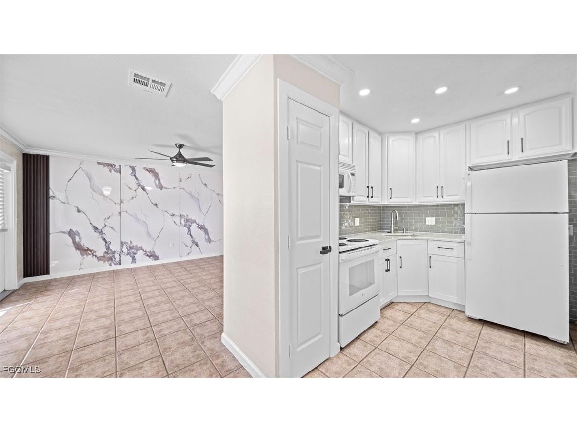 170 Poinsettia Circle NE Port Charlotte FL 33952 2026003288 image11