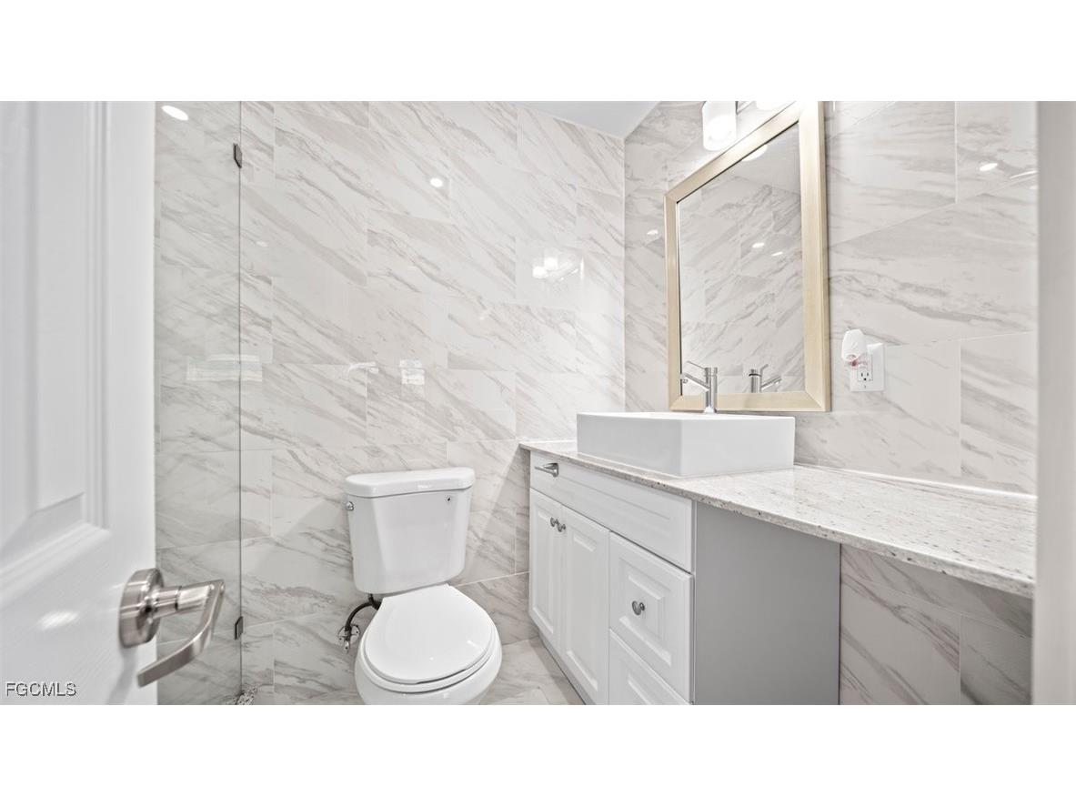 170 Poinsettia Circle NE Port Charlotte FL 33952 2026003288 image5