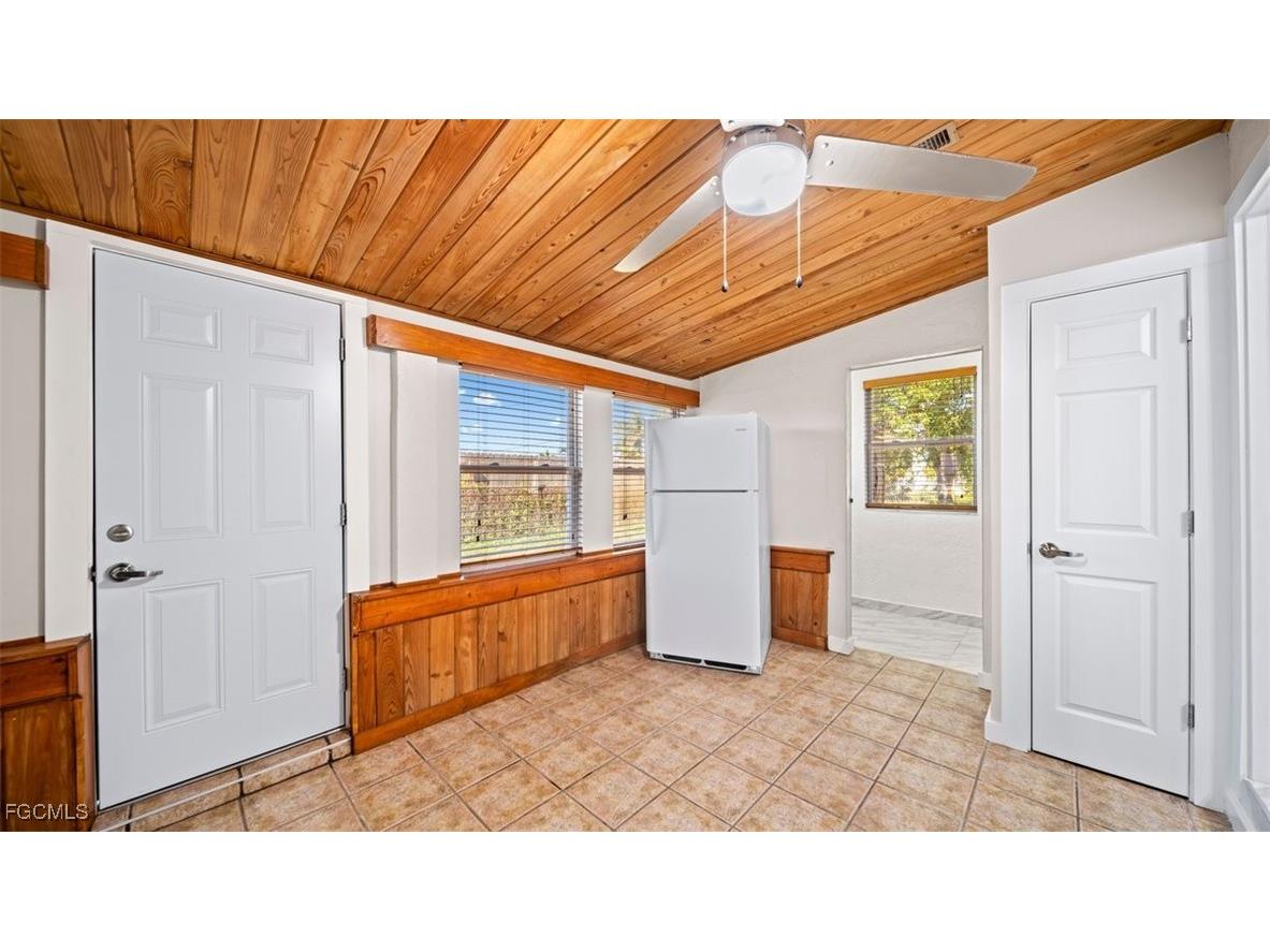 170 Poinsettia Circle NE Port Charlotte FL 33952 2026003288 image8