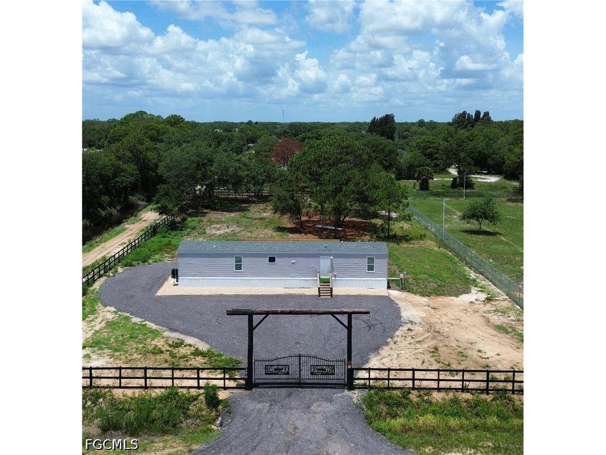 170 S Jinete Street Clewiston FL 33440 2026027074 image2
