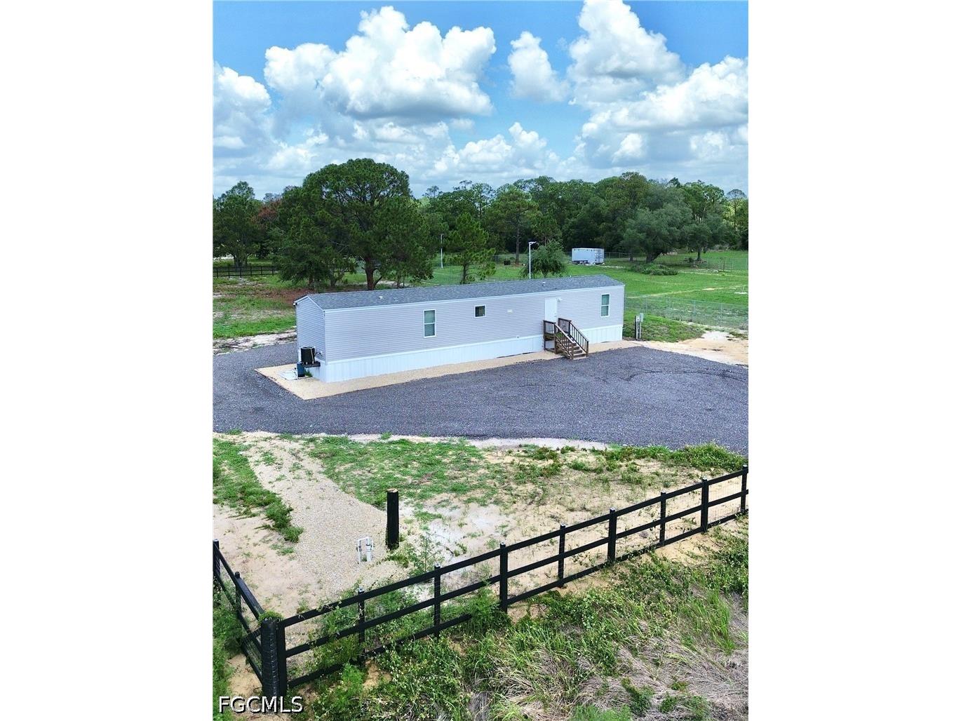 170 S Jinete Street Clewiston FL 33440 2026027074 image3