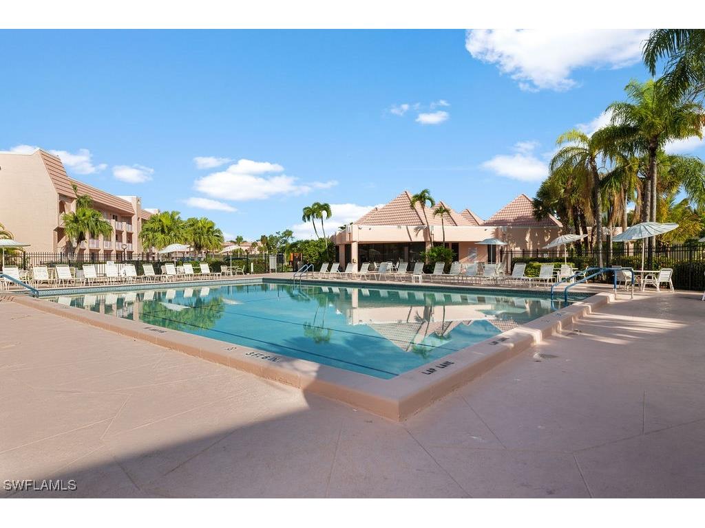 170 Turtle Lake Court #101 Naples FL 34105 226001103 image1