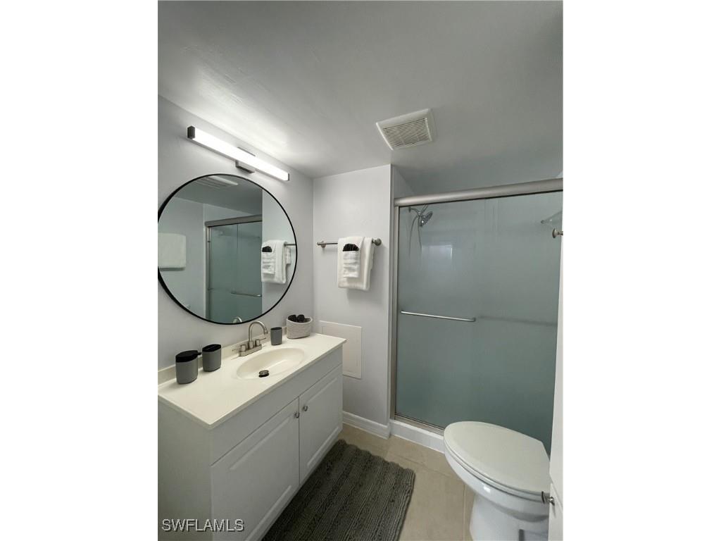 170 Turtle Lake Court #103 Naples FL 34105 225083266 image18