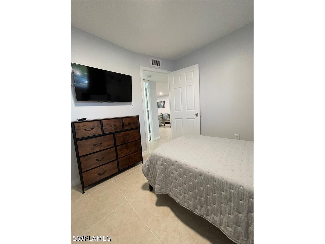 170 Turtle Lake Court #103 Naples FL 34105 226021389 image23
