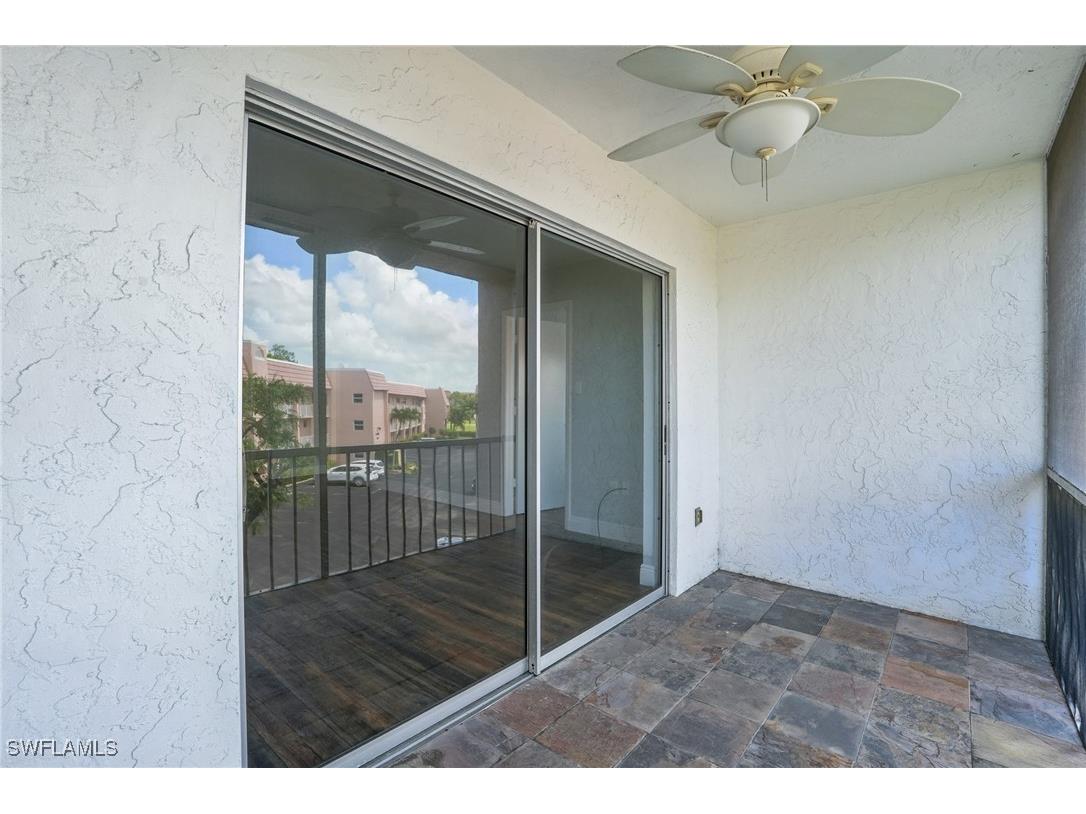 170 Turtle Lake Court #301 Naples FL 34105 225056029 image18