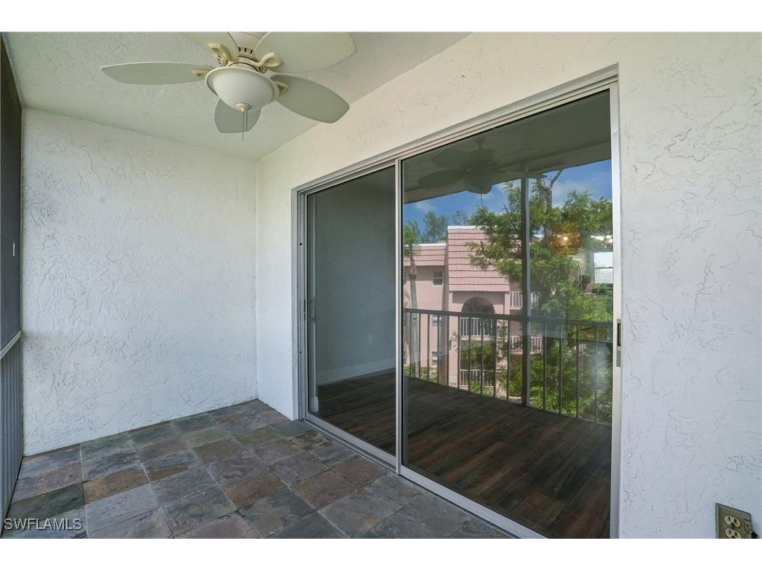 170 Turtle Lake Court #301 Naples FL 34105 225056029 image19