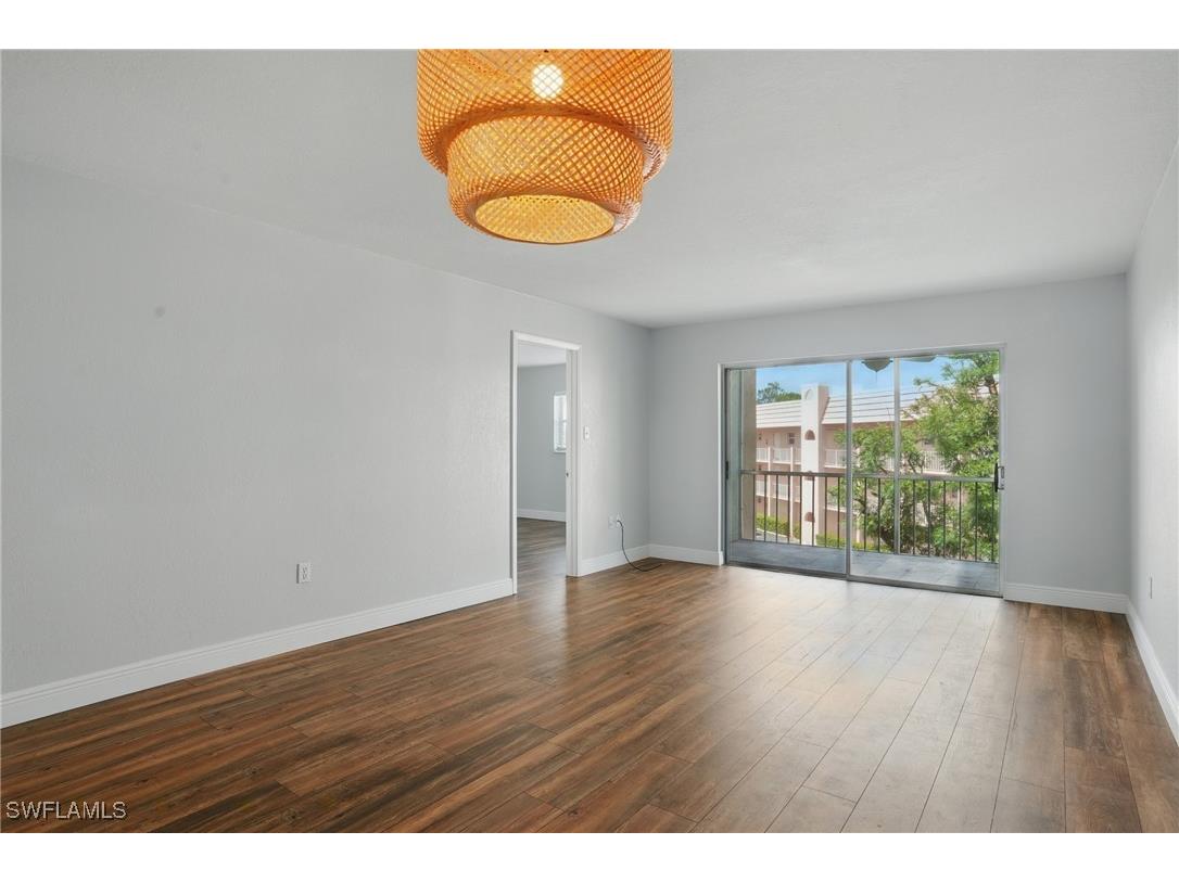 170 Turtle Lake Court #301 Naples FL 34105 225056029 image2