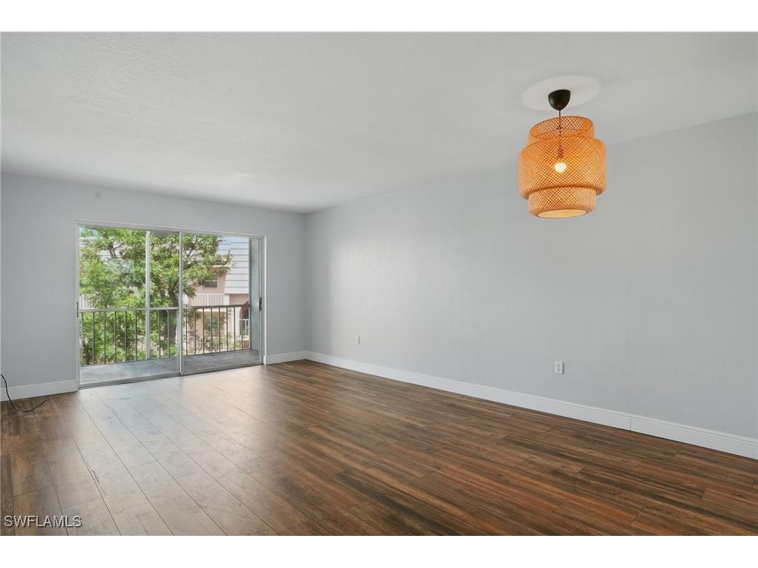 170 Turtle Lake Court #301 Naples FL 34105 225056029 image3