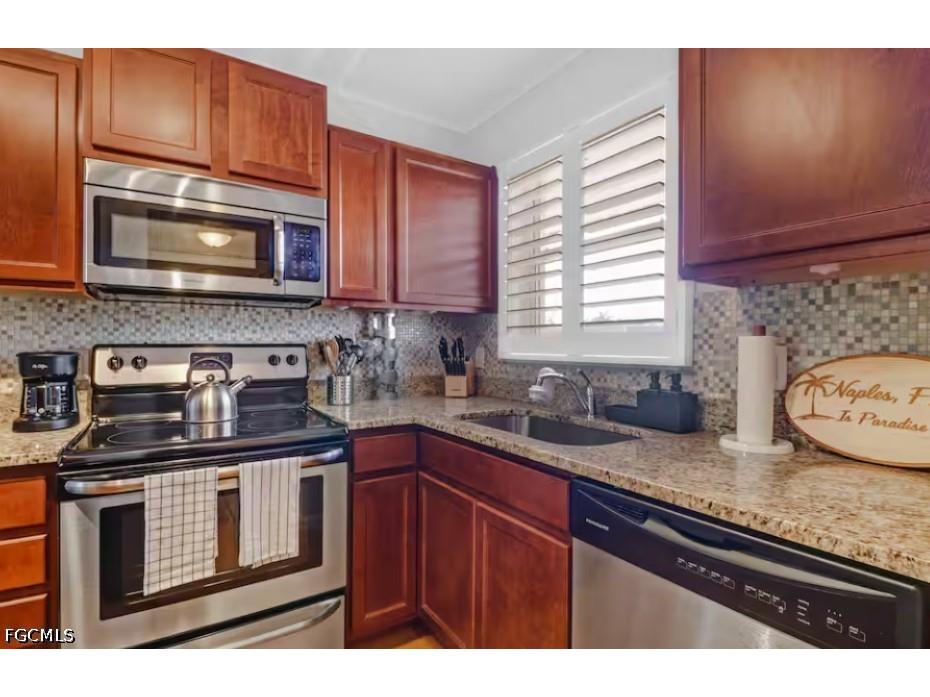 170 Turtle Lake Court #309 Naples FL 34105 2026025390 image12