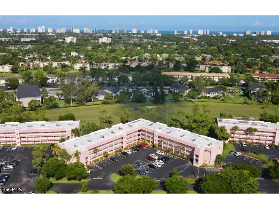 170 Turtle Lake Court #309 Naples FL 34105 2026025390 image3