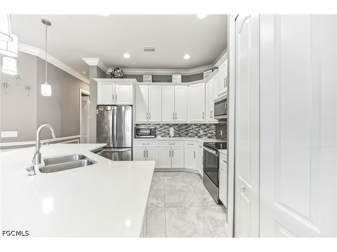 1700 43rd Terrace SW Naples FL 34116 2026022463 image22