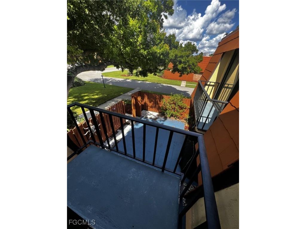 1700 Park Meadows Drive #1 Fort Myers FL 33907 2025002838 image14