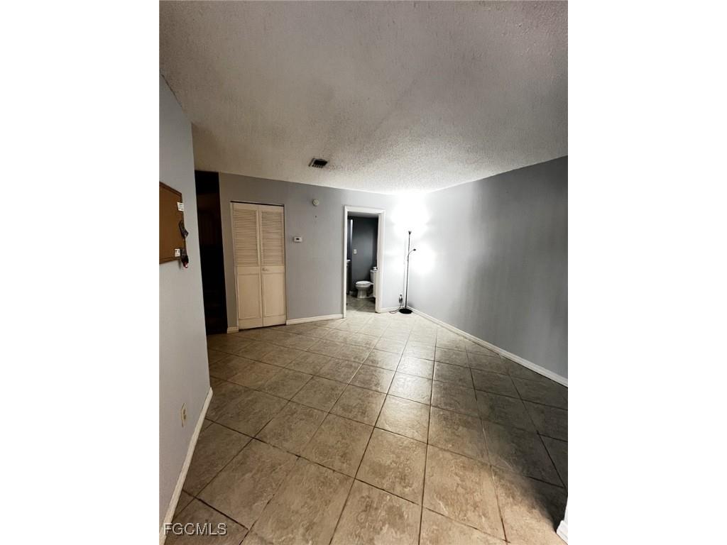 1700 Park Meadows Drive #1 Fort Myers FL 33907 2025002838 image6
