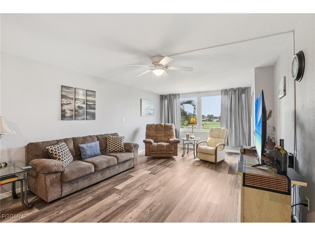 1700 Pine Valley Drive #215 Fort Myers FL 33907 2025019530 image2