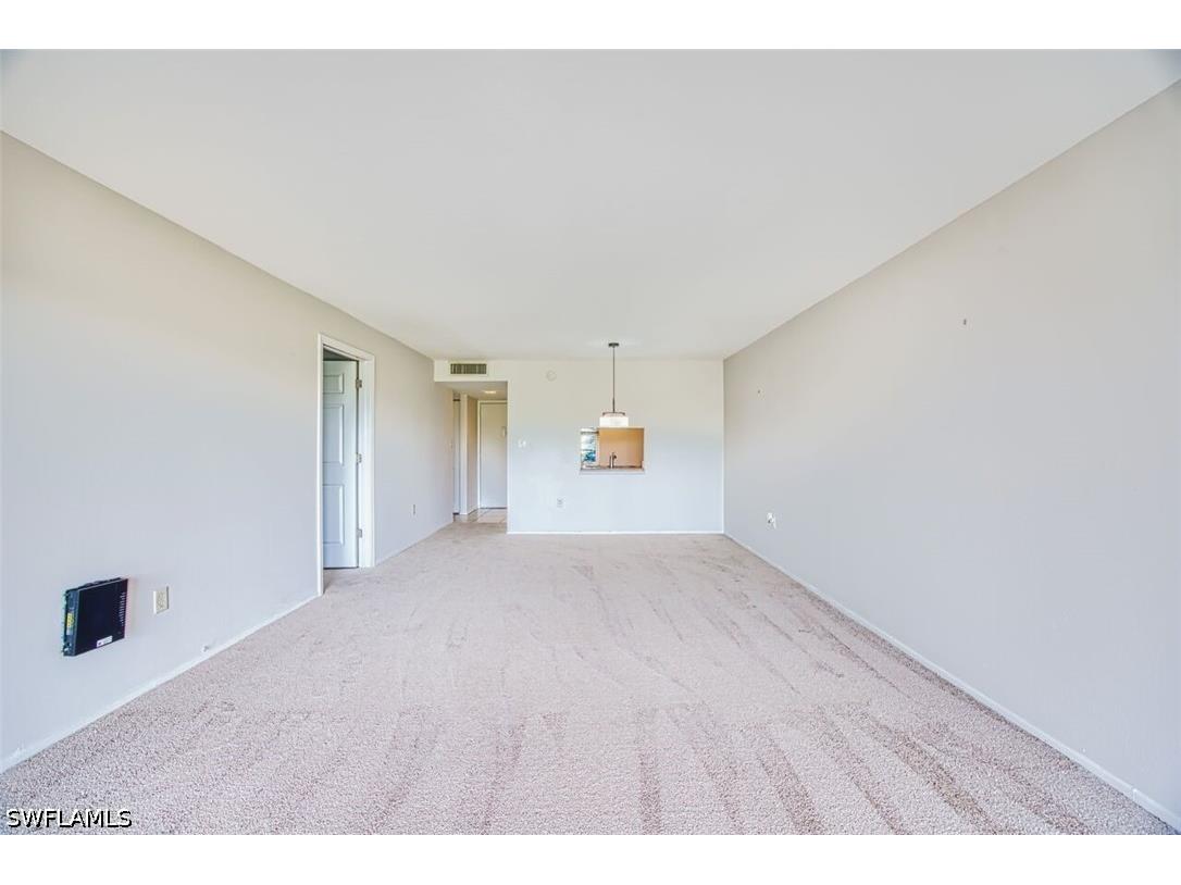 1700 Pine Valley Drive #307 Fort Myers FL 33907 226013010 image10