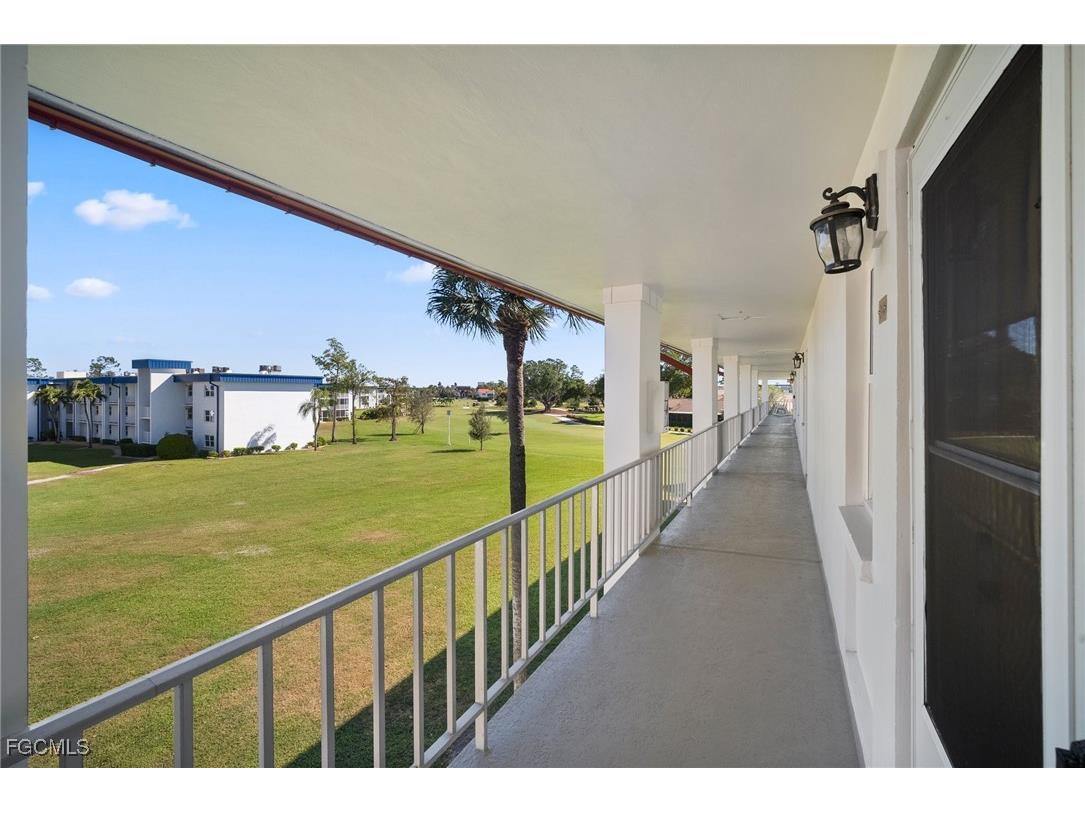 1700 Pine Valley Drive #314 Fort Myers FL 33907 2025023790 image3