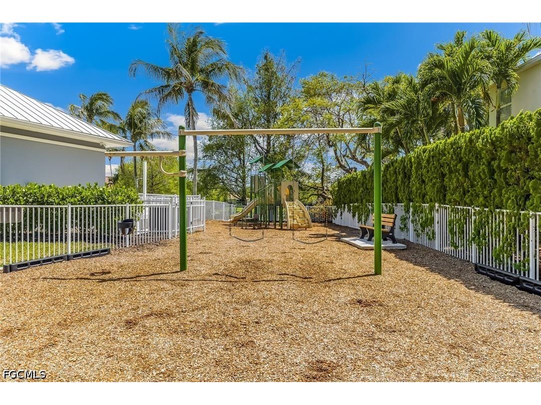17006 Colony Lakes Boulevard Fort Myers FL 33908 2026007911 image25