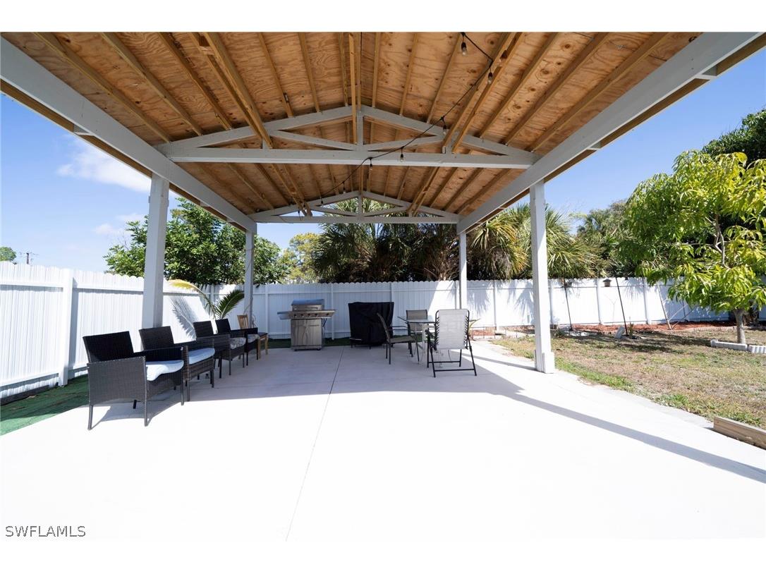 1701 Framingham Court Fort Myers FL 33907 226007585 image25