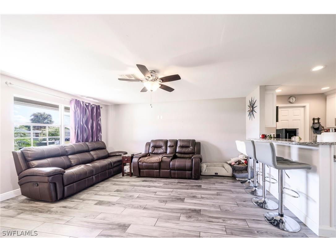 1701 Framingham Court Fort Myers FL 33907 226007585 image3