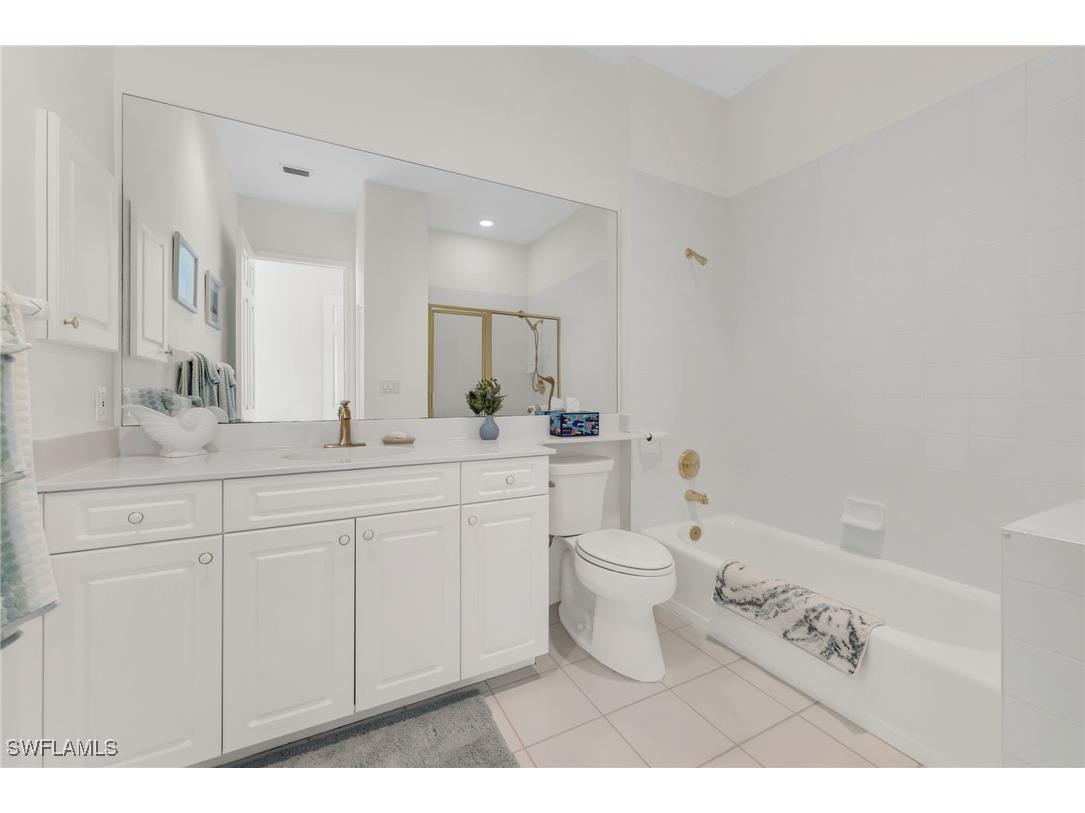 1701 Gulfstar Drive S #103 Naples FL 34112 225084723 image20