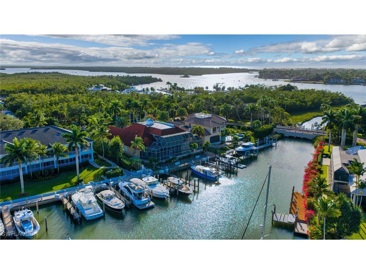 1701 Gulfstar Drive S #103 Naples FL 34112 225084723 image4