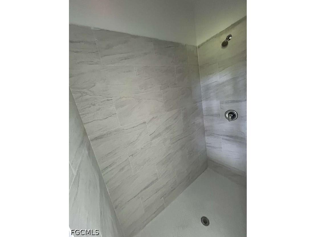 1701 NE 44th Terrace Cape Coral FL 33909 2026027543 image14