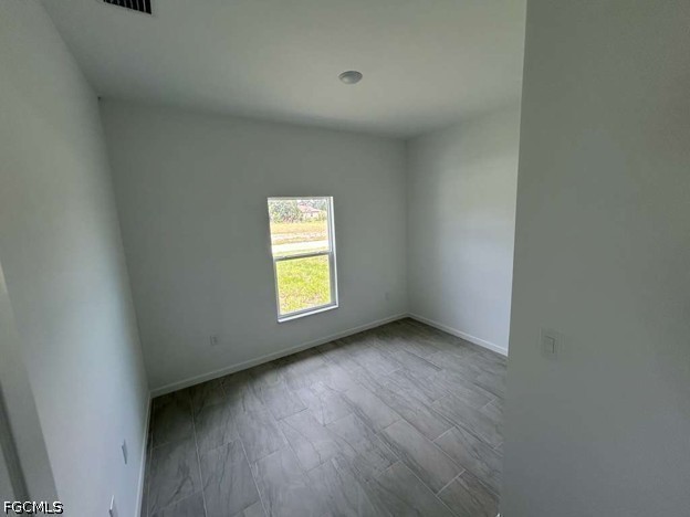 1701 NE 44th Terrace Cape Coral FL 33909 2026027543 image8