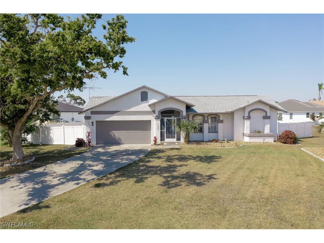 1701 SW 31st Lane Cape Coral FL 33914 223016478 image1