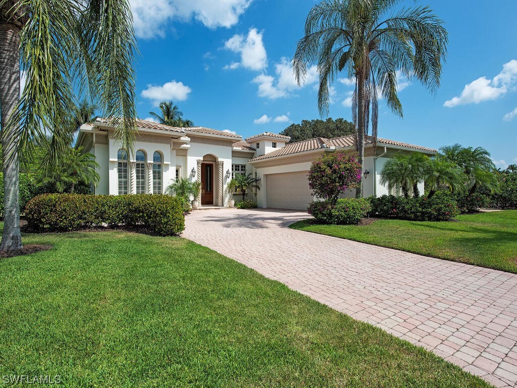 1701 Venezia Way Naples FL 34105 223038910 image1