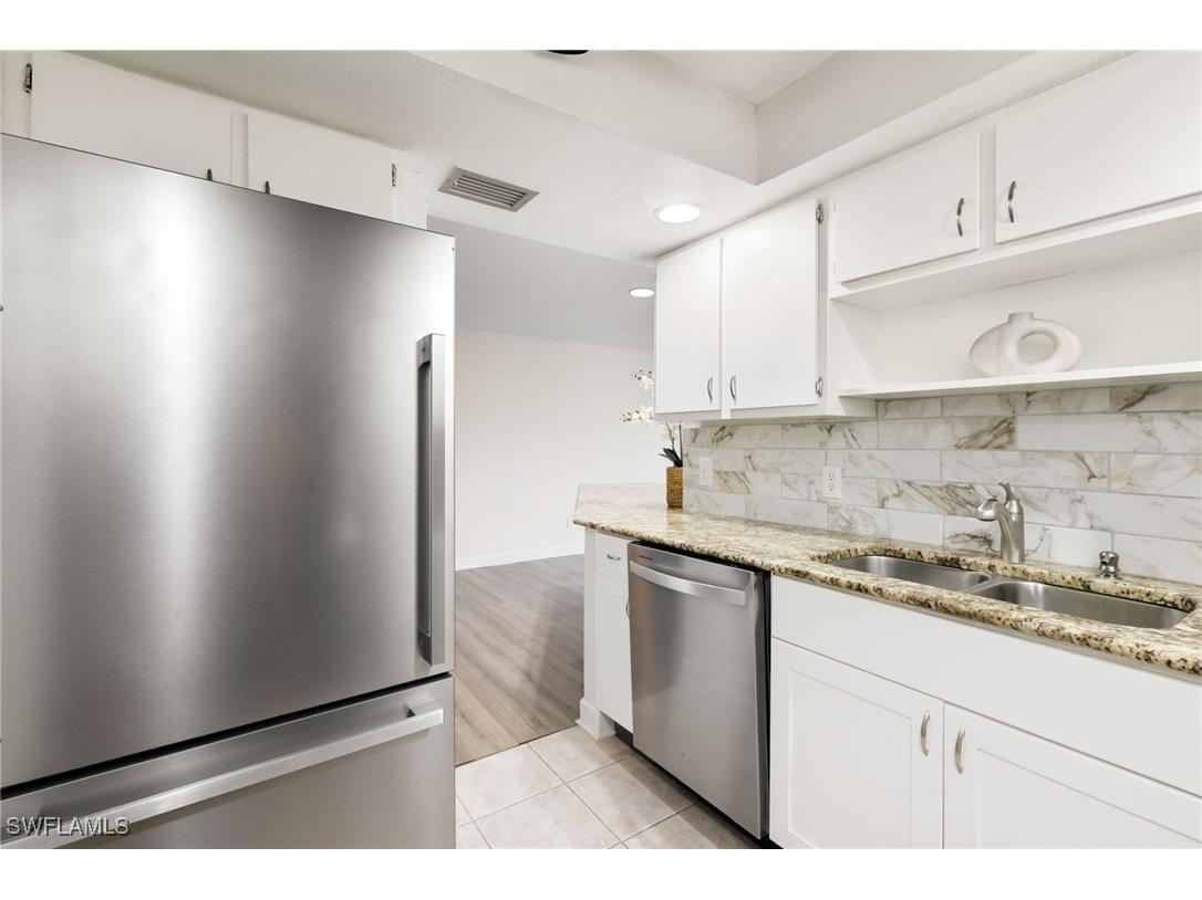 17017 Golfside Circle #404 Fort Myers FL 33908 225078120 image9