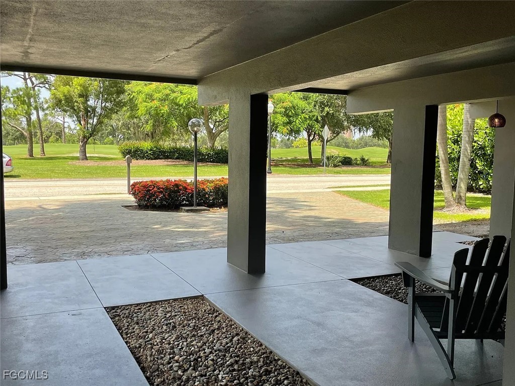 1702 Hill Avenue Fort Myers FL 33901 2025018979 image3
