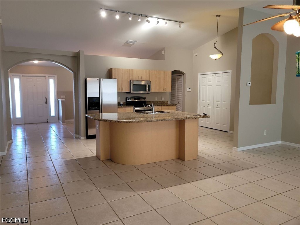 1702 NE 33rd Street Cape Coral FL 33909 2026016670 image9