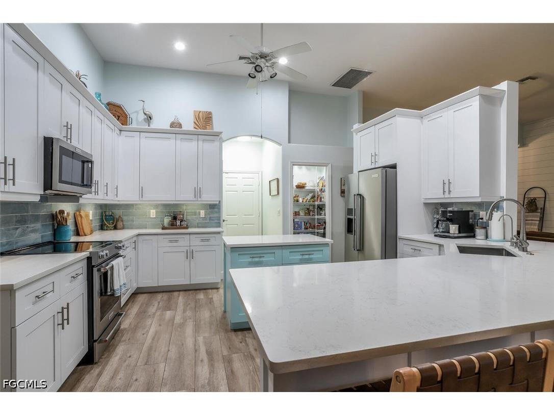1702 NW 2nd Terrace Cape Coral FL 33993 2026016816 image11