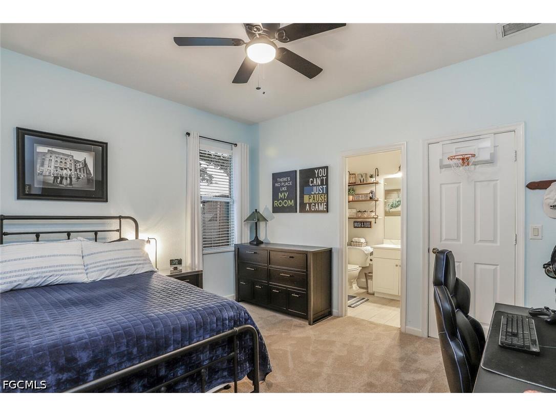 1702 NW 2nd Terrace Cape Coral FL 33993 2026016816 image17