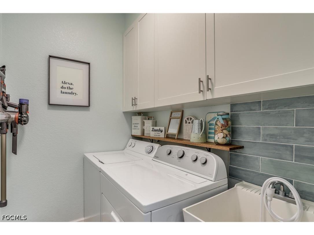 1702 NW 2nd Terrace Cape Coral FL 33993 2026016816 image21